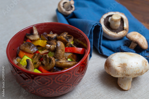 Healthy bowl of sautéed vegetables