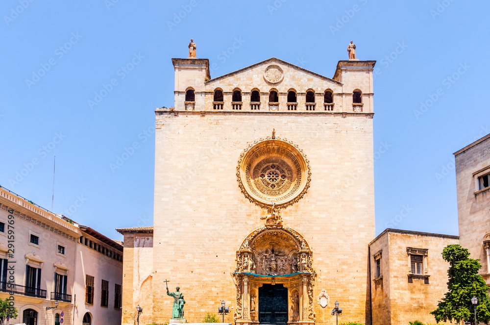 Fototapeta premium Sant Francesc Church in Palma de Mallorca, Spain
