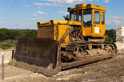 Wallpaper Mural Construction and restoration work with the help of an archaic bulldozer of the USSR. Ottoman stronghold (citadel) on the banks of the Dniester. Bender fortress. Torontodigital.ca
