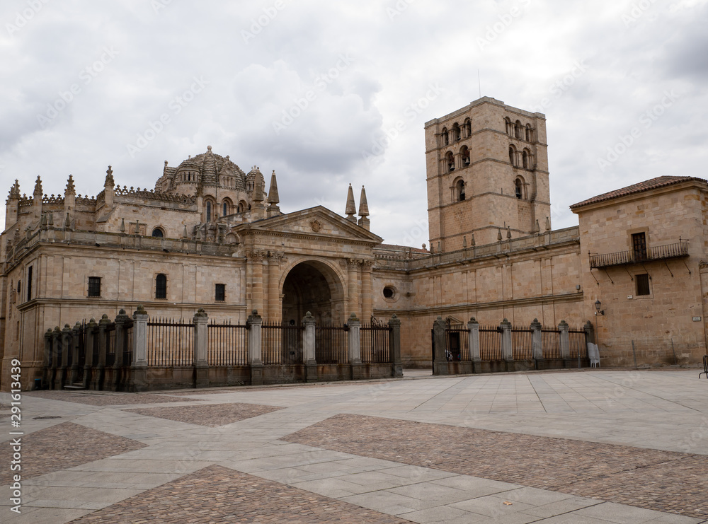 panorámica de la catedral de Zamora