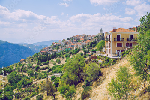 Fototapeta Naklejka Na Ścianę i Meble -  City Arachova. Greek Republic. City streets and mountain views. Old buildings. 13. Sep. 2019.