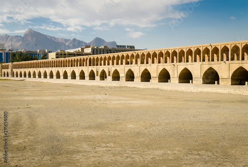 Siosepol bridge on dried Zayandeh rood river, Isfahan, Iran