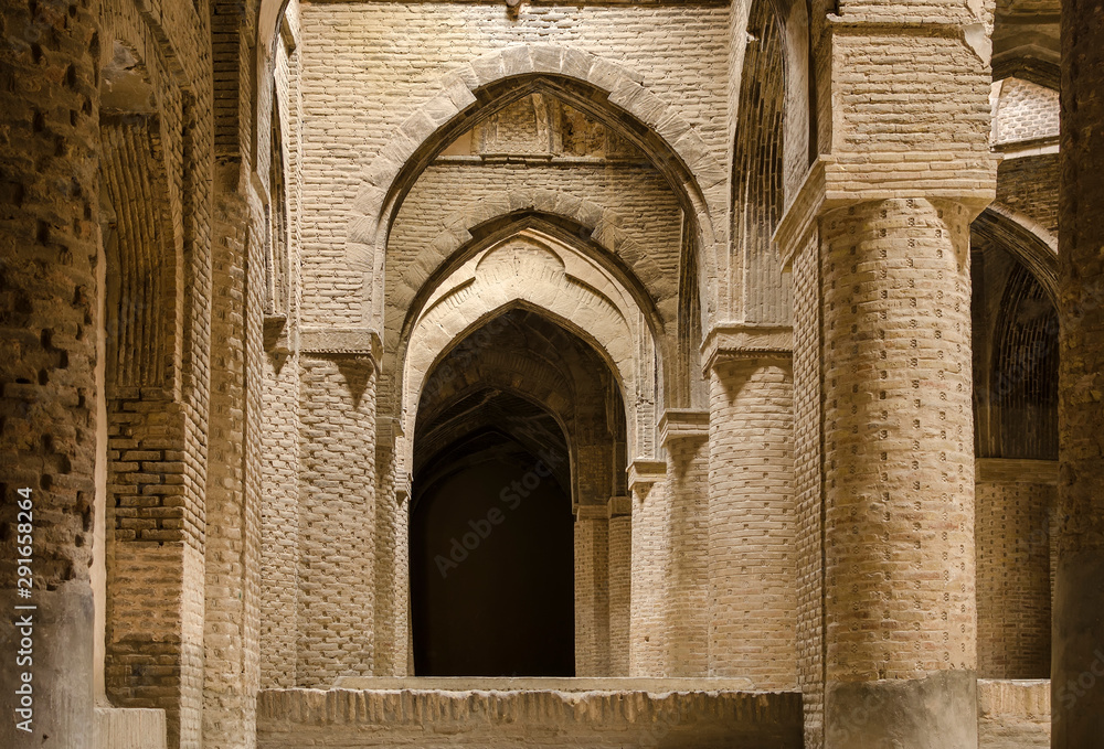 Grand Jameh mosque interior, Isfahan, Iran