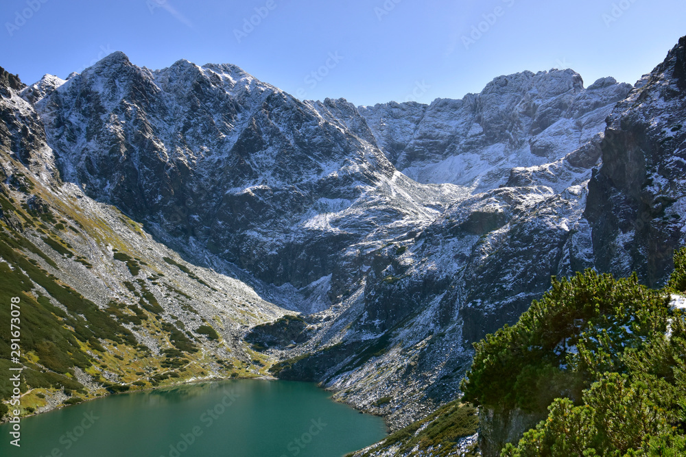 Orla Perć, Czarny Staw Gąsienicowy, Granaty i Kozi Wierch - widok ze stoków Kościelca - Tatry Wysokie