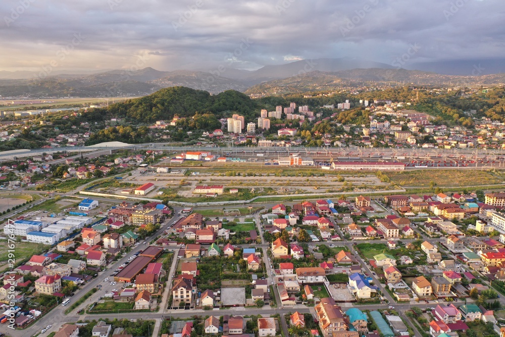 Obraz premium Aerial panoramic view of the city at sunset