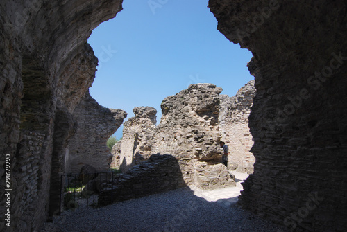 Sirmione - Grotten des Catull (Grotte di Catullo) © hajo100