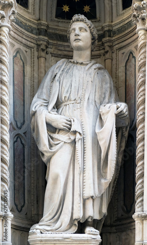 Saint Philip by Nanni di Banco, Orsanmichele Church in Florence, Tuscany, Italy