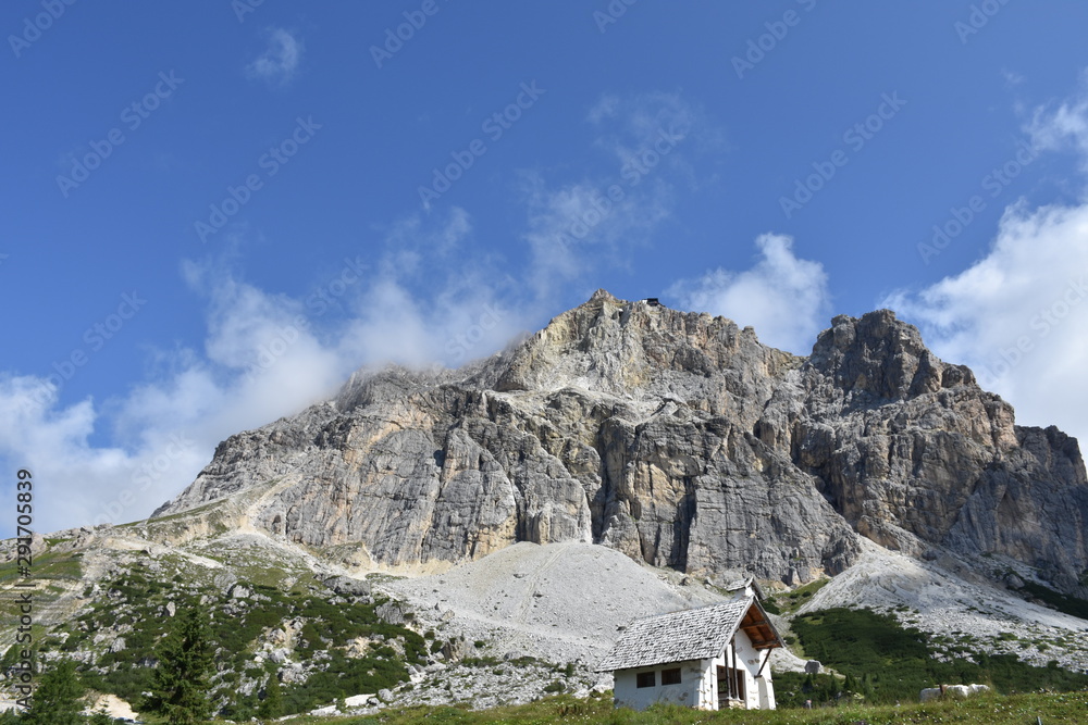 Passo di Falzarego, Falzarego, Falzaregopass, Seilbahn, Lagazuoi