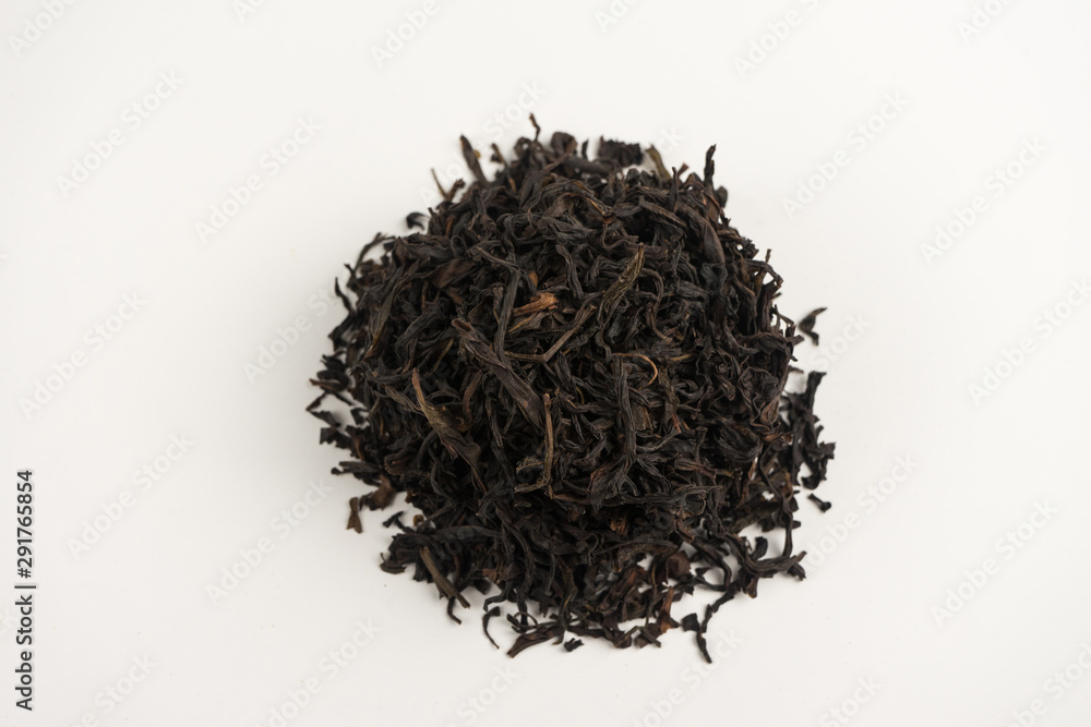 Fototapeta premium Many different types of black tea on a white background