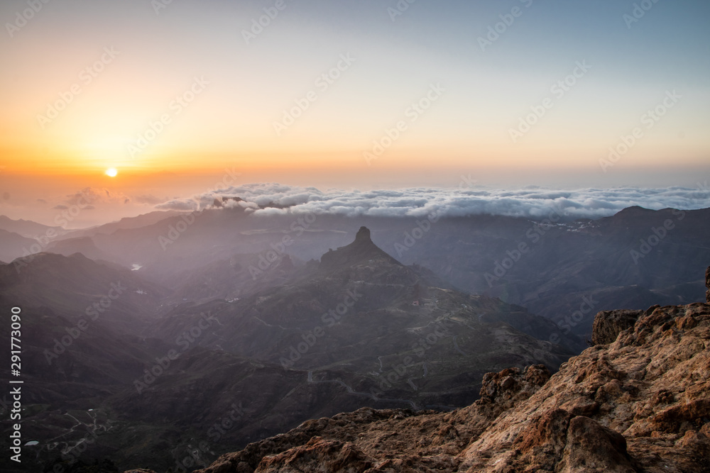 Fototapeta premium Roque nublo, gran canaria
