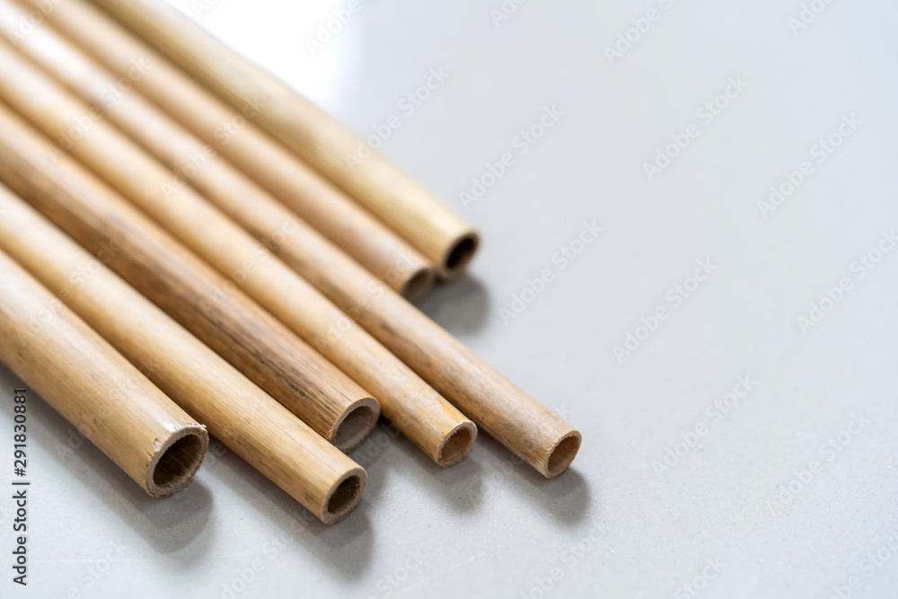 Bamboo wood straws for reusable and reduce the use of plastic straw. Bamboo wood straws for reusable and reduce the use of plastic straw.