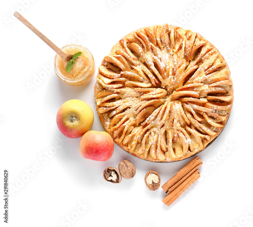 Homemade apple pie with pow...