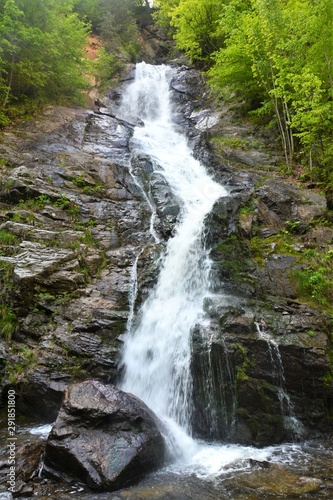 Lotrisor waterfall