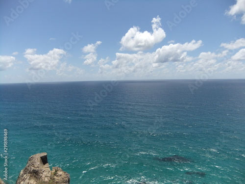 海と空と水平線