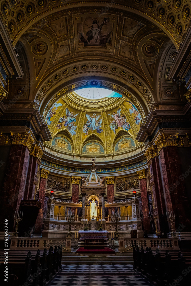 Sunday morning prayer in Basilica of St. Ishtwan, Budapest