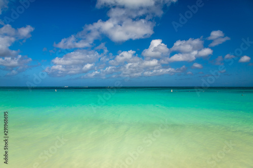 Aruba Eagle Beach. Taken in 2017  this photo was taken in the beautiful Eagle Beach  Aruba  taking advantage of the great conditions at the time.