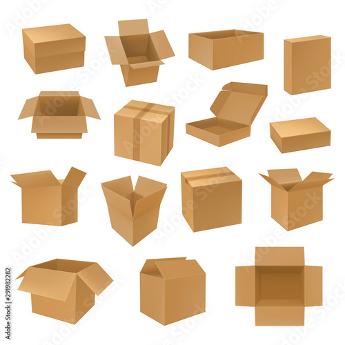 Set of isolated isometric 3d carton boxes. © Elegant Solution