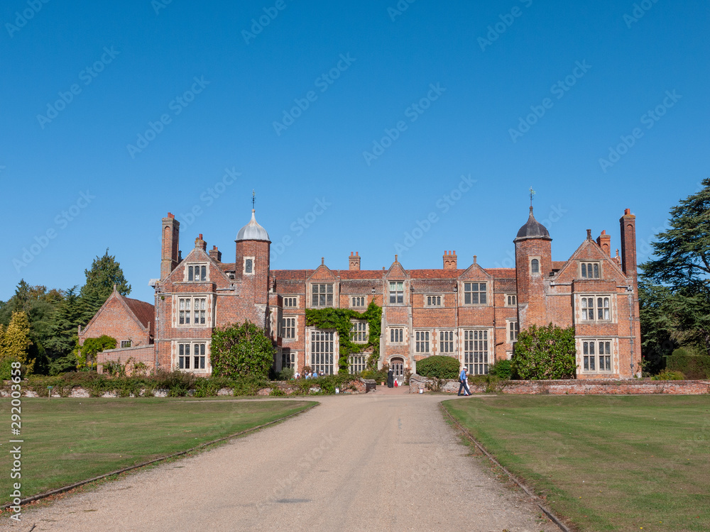 Kentwell Hall Suffolk Tudor Manor special day visit olde romantic historical re-enactment