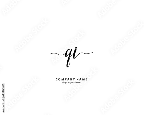 QI Initial handwriting logo vector