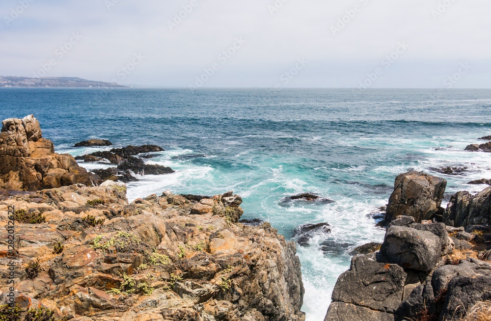 General image of the Pacific Ocean coast, from the tourist town of Las Cruces, on the Chilean coast. General image of the Pacific Ocean coast, from the tourist town of Las Cruces, on the Chilean coast.