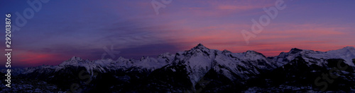 Magnifique paysage des Alpes fran  aises en hiver