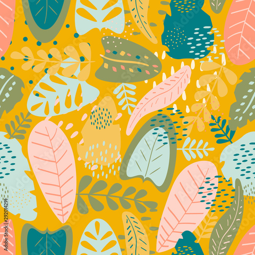 Seamless pattern with tropical leaves. Colorful print with exotic plants, vector