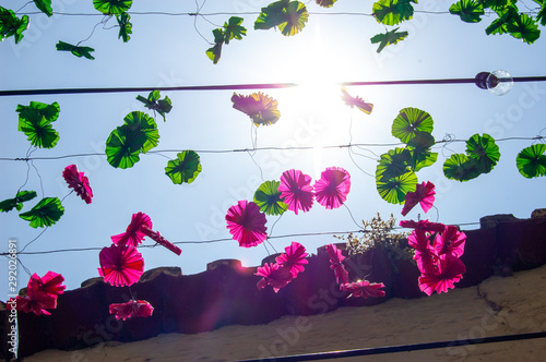 Flores de plástico coloridas para os arraiais tradição da ilha da Madeira photo