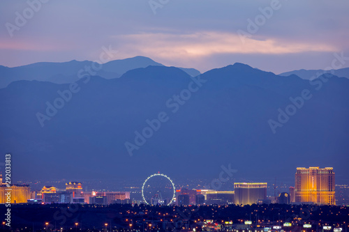 Obraz na plátně Aerial sunset high angle view of the downtown Las Vegas Strip