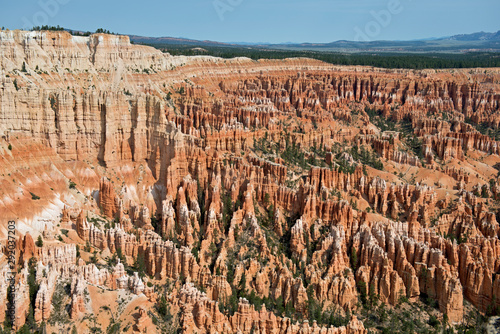 Wide look over Bryce Canyon