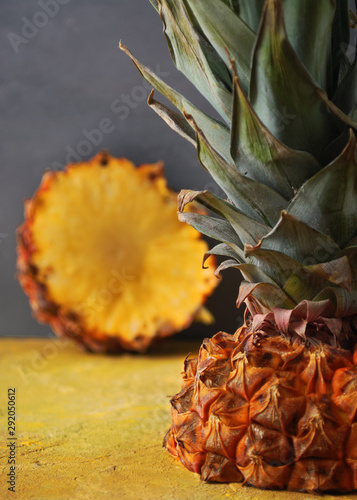 pineapple cut fruit