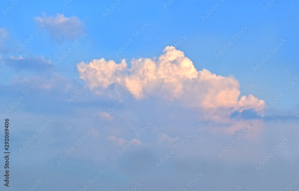 Before sunset See the beautiful sky And the clouds are moving slowly Before sunset See the beautiful sky And the clouds are moving slowly