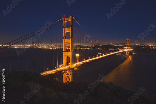 golden gate bridge at night