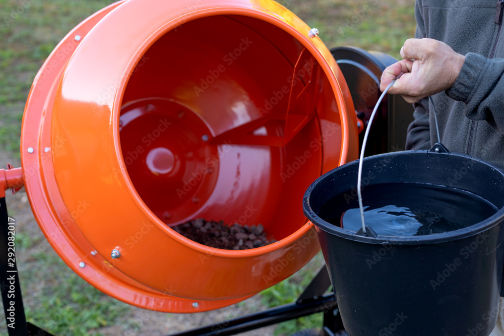 Electric cement mixer Electric cement mixer