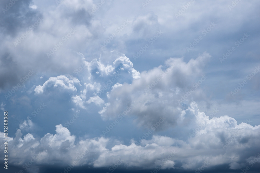 Obraz premium The blue sky and clouds together