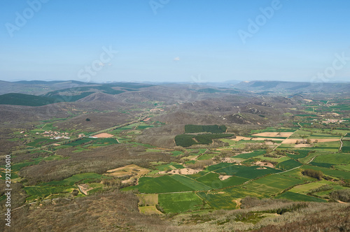 Vistas de la montaña palentina desde el mirador de Valcabado, Palencia, España photo
