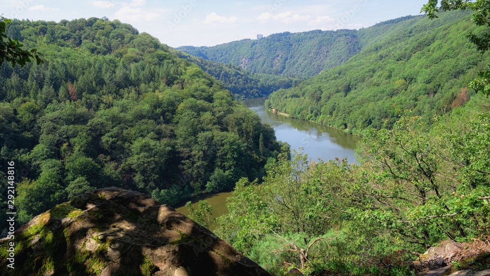Mettlach - Saarschleife, Blick vom Steig ins Saartal in Richtung Cloef, Saarland, Deutschland, Europa Mettlach - Saarschleife, Blick vom Steig ins Saartal in Richtung Cloef, Saarland, Deutschland, Europa