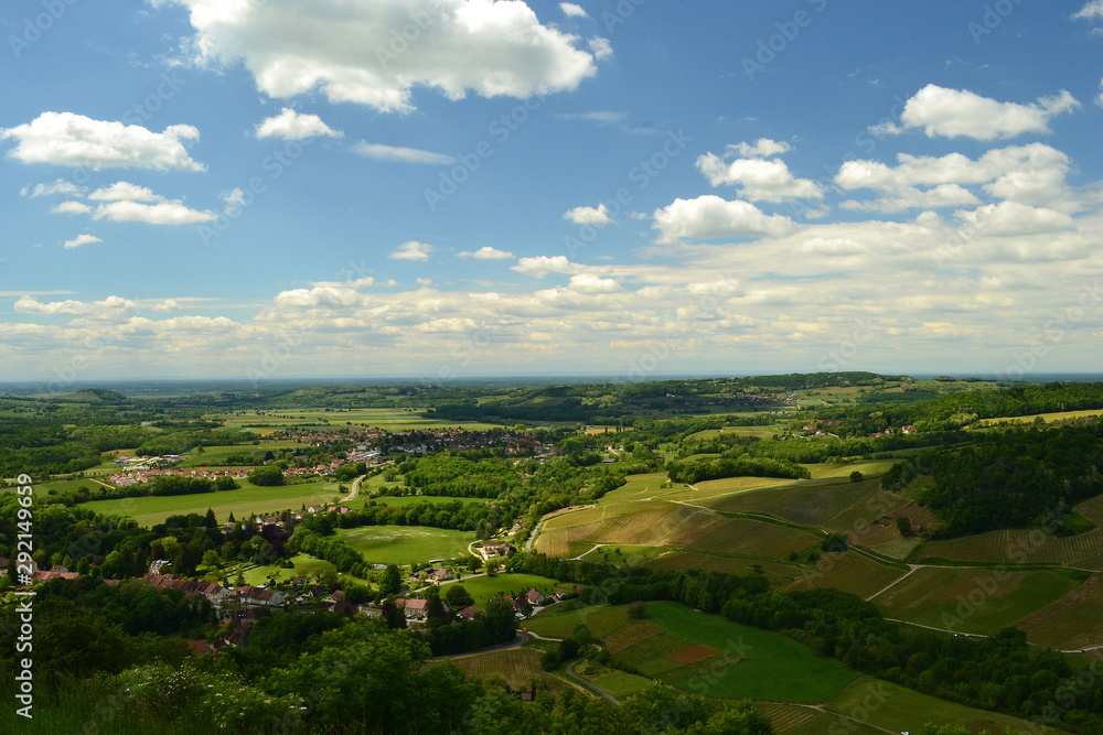 Vignoble français de Château-Chalon en Bourgogne-Franche-Comté dans le Jura