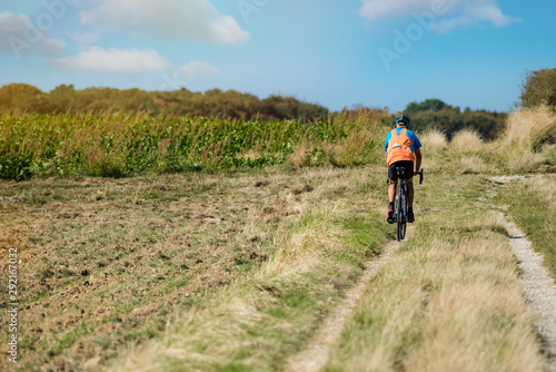 retired cyclist rolling in country lanes © Image'in