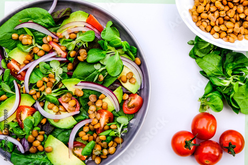 Healthy Avocado and Lentil Salad photo