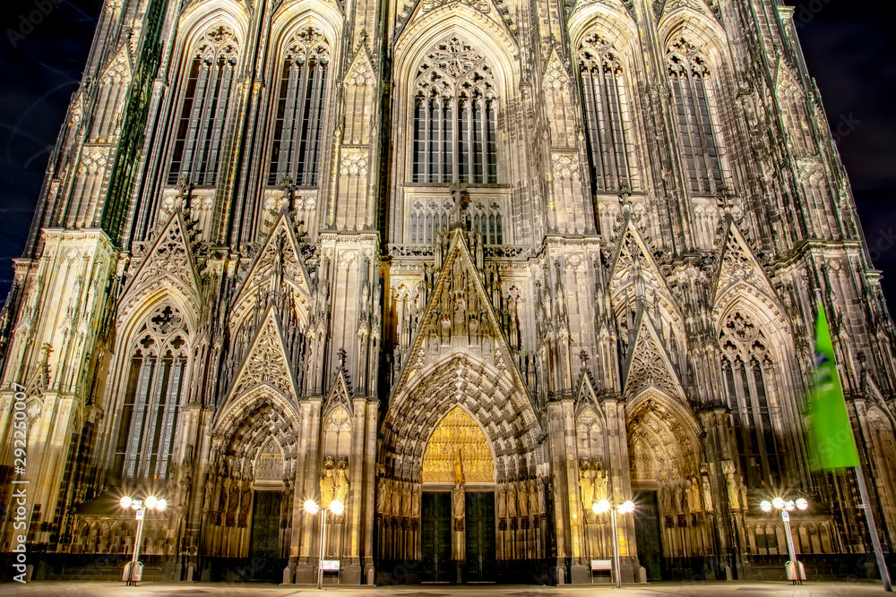 Night View of Cologne Cathedral (Kolner Dom)   Cologne city skyline at night, North Rhine Westphalia region, Germany.