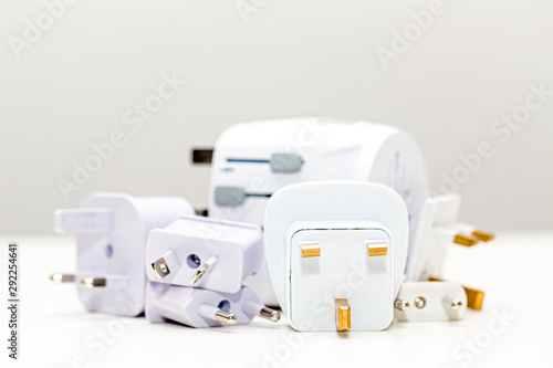 Φωτογραφία International Travel Power Plug Adapters