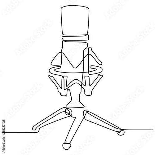 continuous line drawing pod...