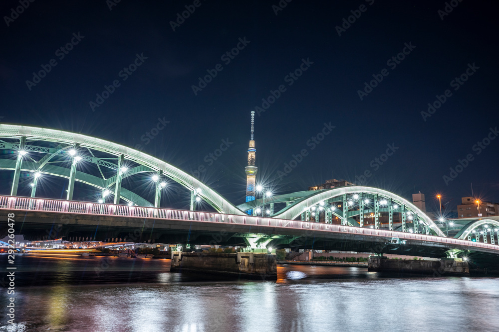 隅田川の風景 ライトアップした厩橋 隅田川の風景 ライトアップした厩橋