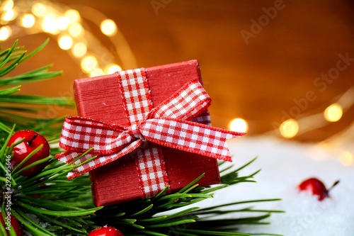 Kleines rotes Weihnachtsges...