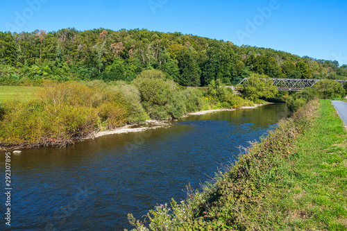 Die Lahn im Herbst