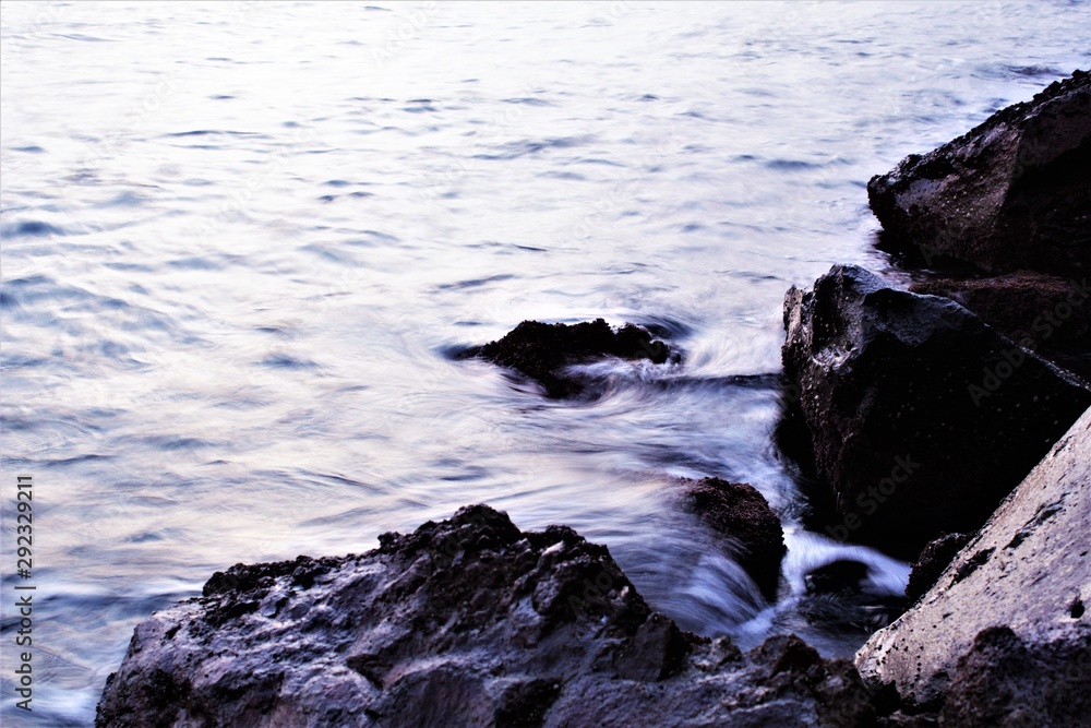 Fototapeta premium Mare e scogli