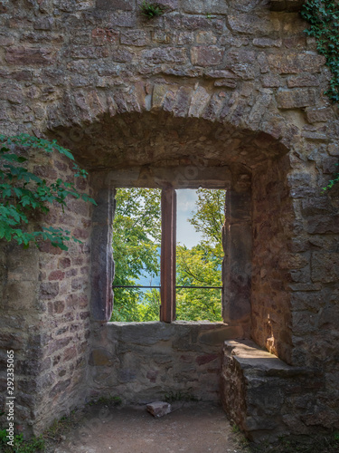 Hohenbaden Old Castle (Altes Schloss Hohenbaden) is one of the oldest possessions of the margraves of Baden – with origins that go back to the 12th century.1914 by John Schroth