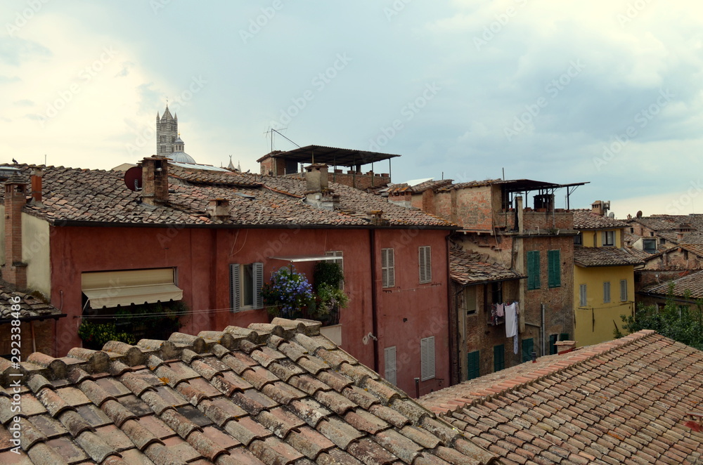 Alte Häuser in Siena