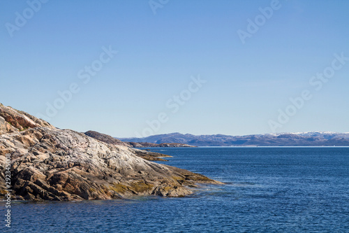 Felsküste bei Abelvaer photo