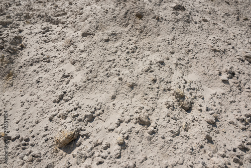 Foto Outdoor pile of white sand texture closeup